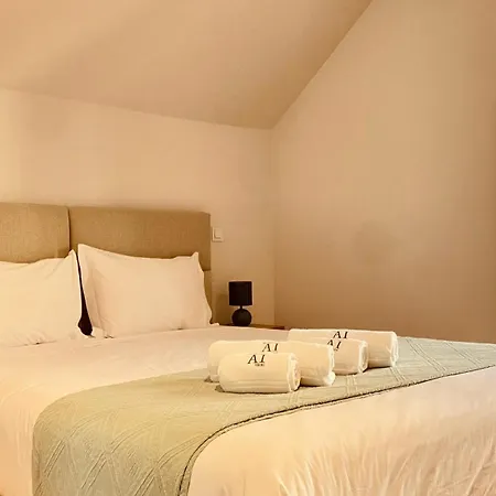 Sm Apartment *