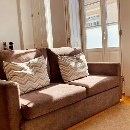 Sm Apartment *