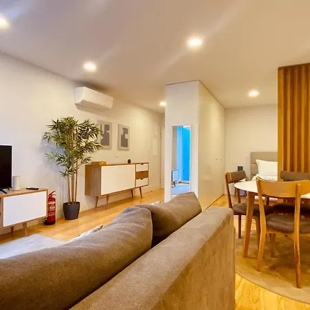 Sm Apartment *